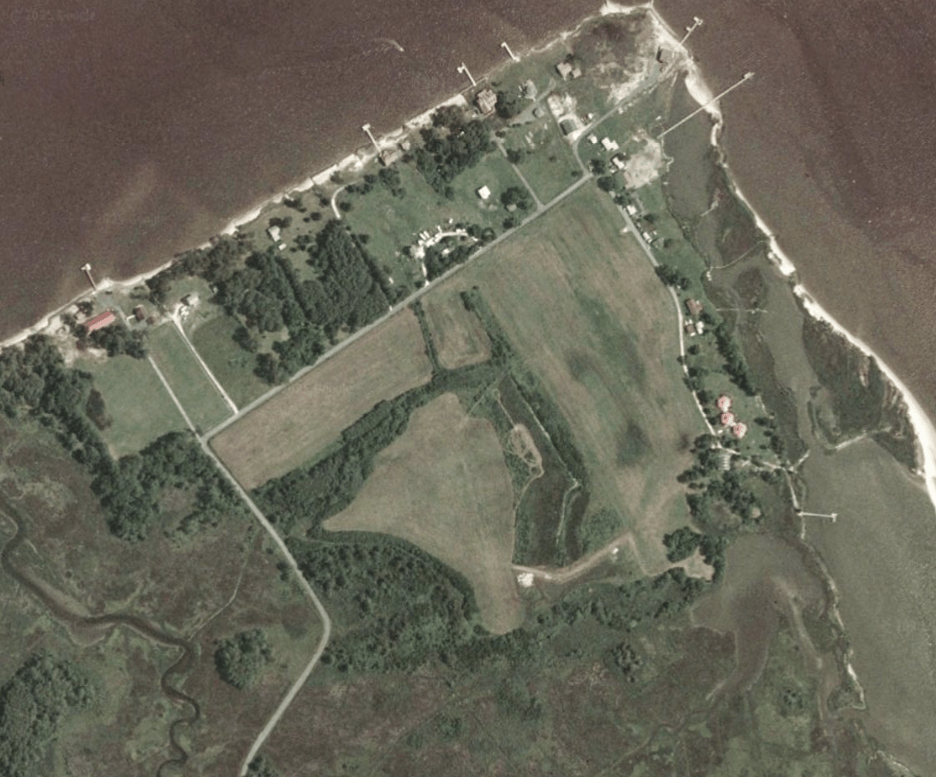 aerial imagery of a farm in 2005