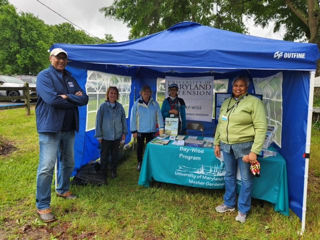 Photo of five Bay-Wise volunteers