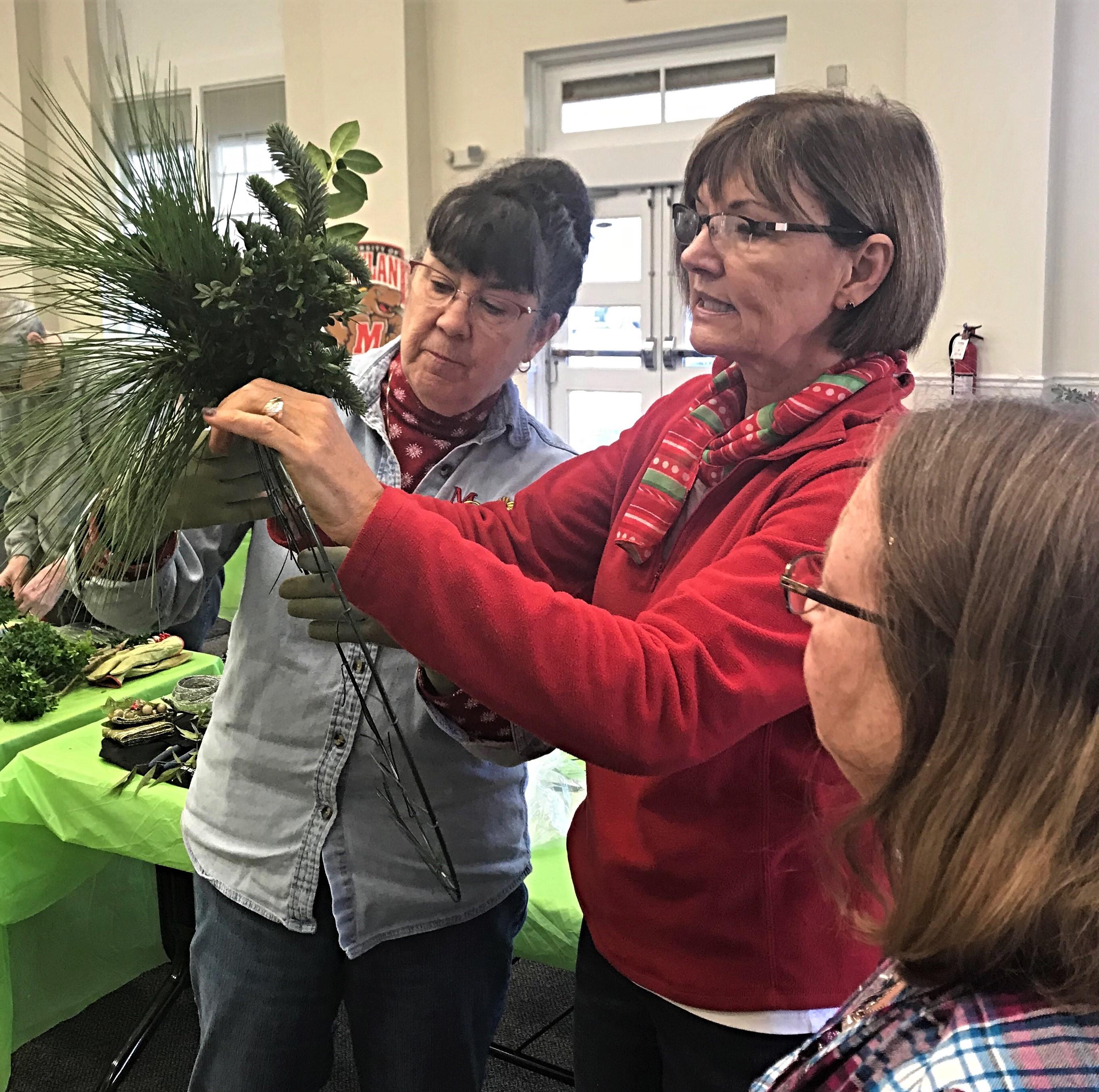 Making a Christmas Wreath