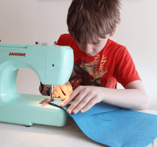 4-H sewing