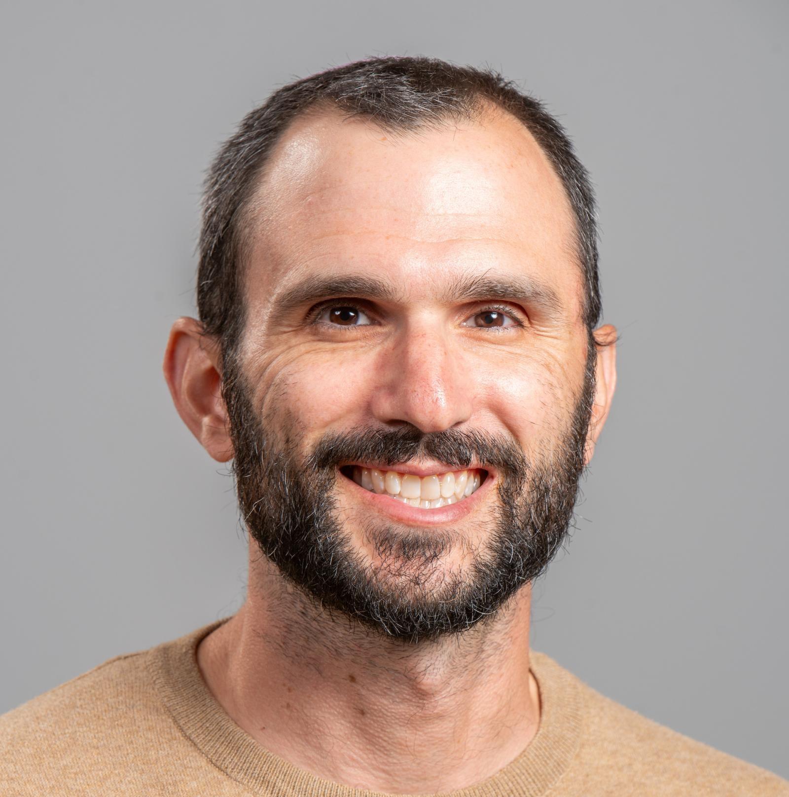 Dan B Headshot Smaller